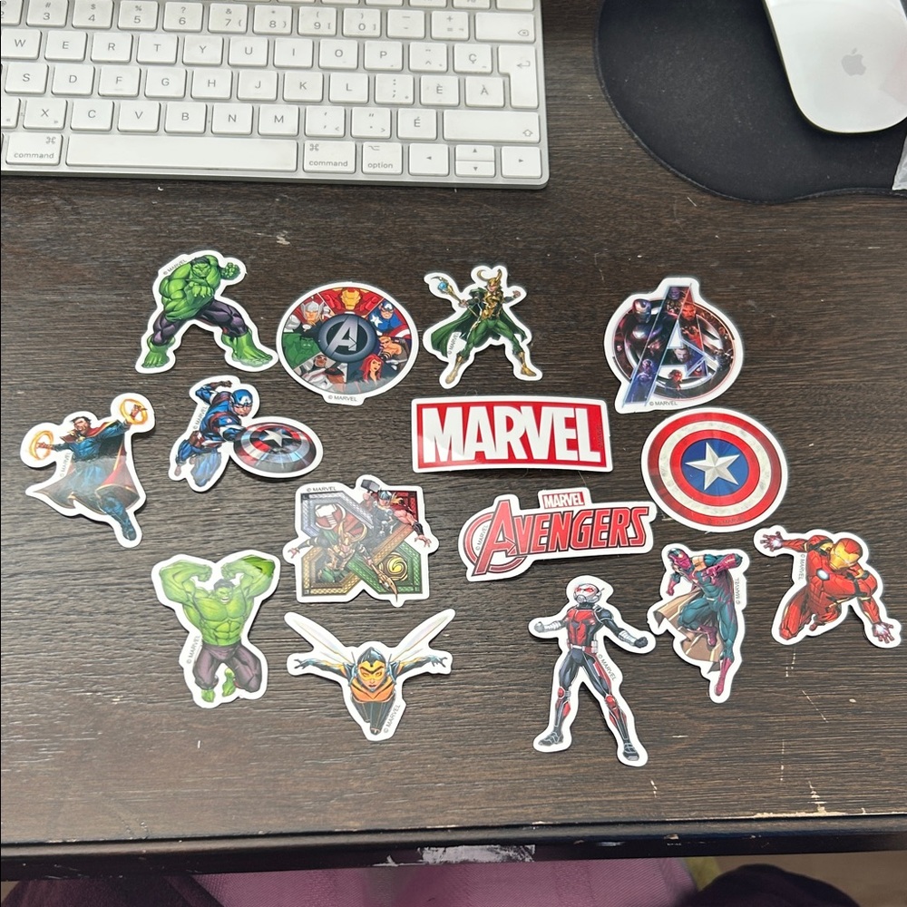 Marvel Sticker Set - Red, Green, Blue pack of 10
